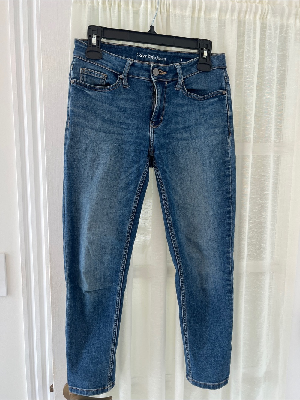 Calvin Klein capri Jeans Women's  Blue Denim Jeans